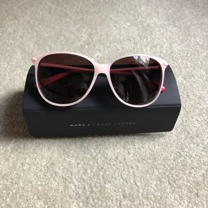 ** SOLD** Marc Jacobs Sunglasses